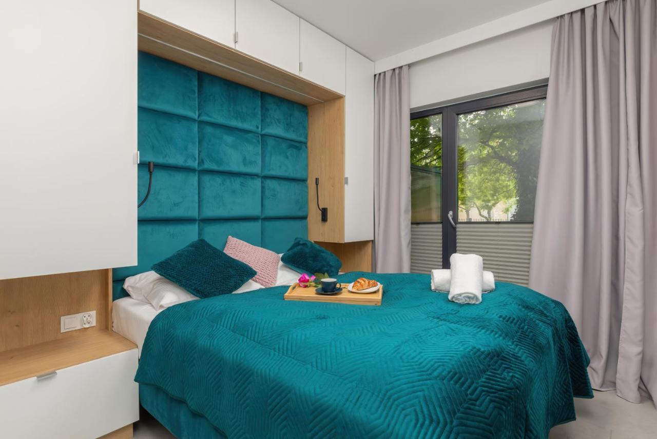 Luxurious Little Laguna Apartments Spa & Gym By Renters Prestige เมียนซีวอเจีย ภายนอก รูปภาพ